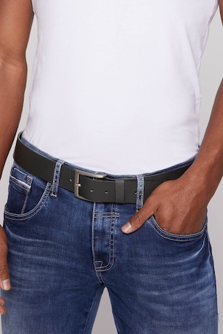 CAMP DAVID Belt in Black: front