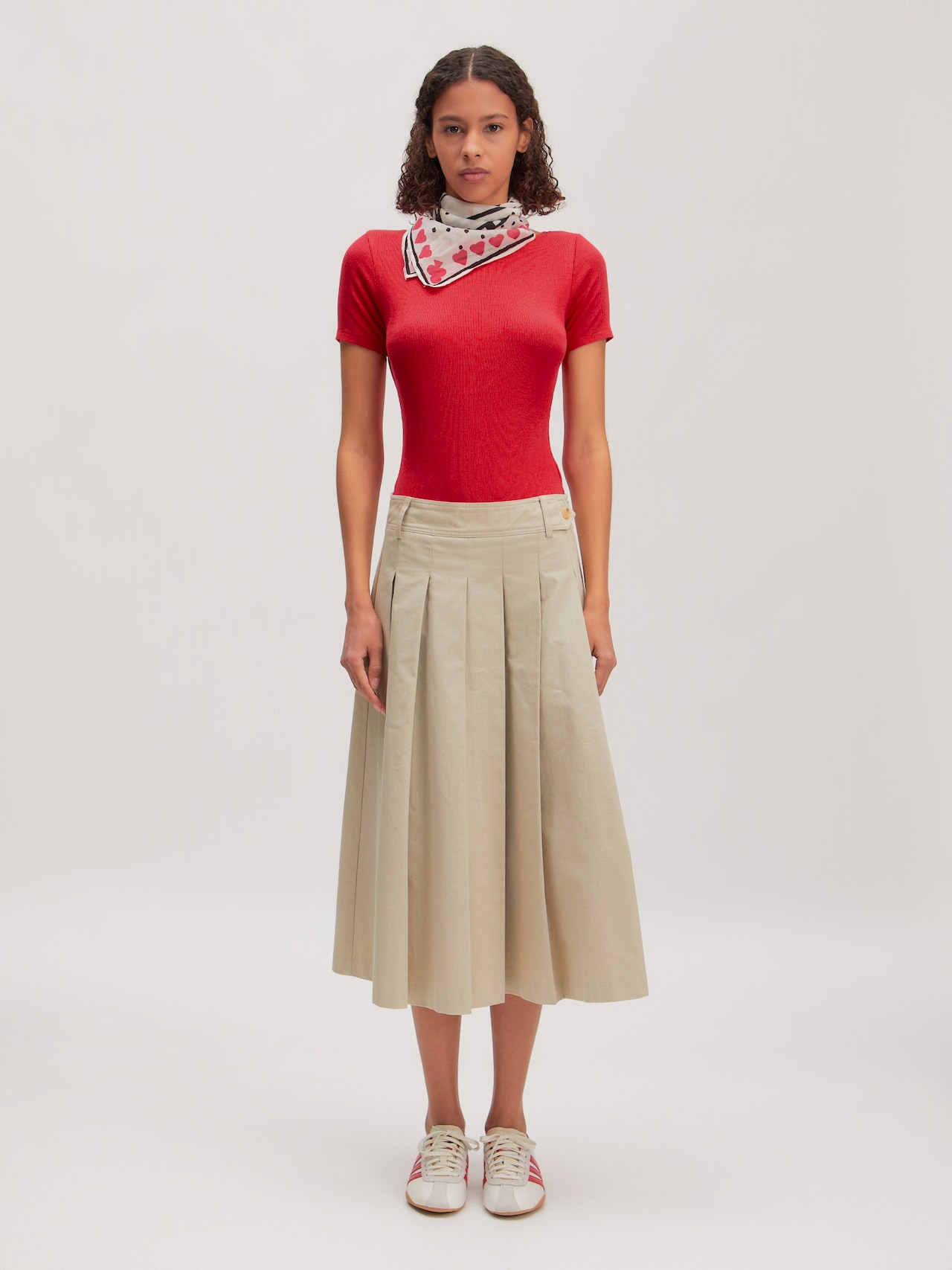 EDITED Nouveautés Shirtbody 'Naru' rouge