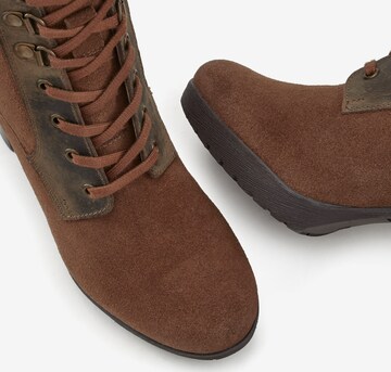 LASCANA Ankle Boots in Brown