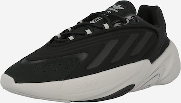 ADIDAS ORIGINALS - Zapatillas deportivas bajas 'Ozelia' en negro: frente