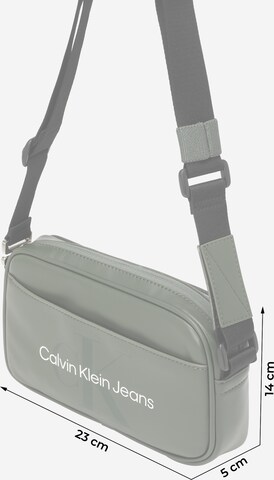 Calvin Klein Jeans Crossbody Bag in Green