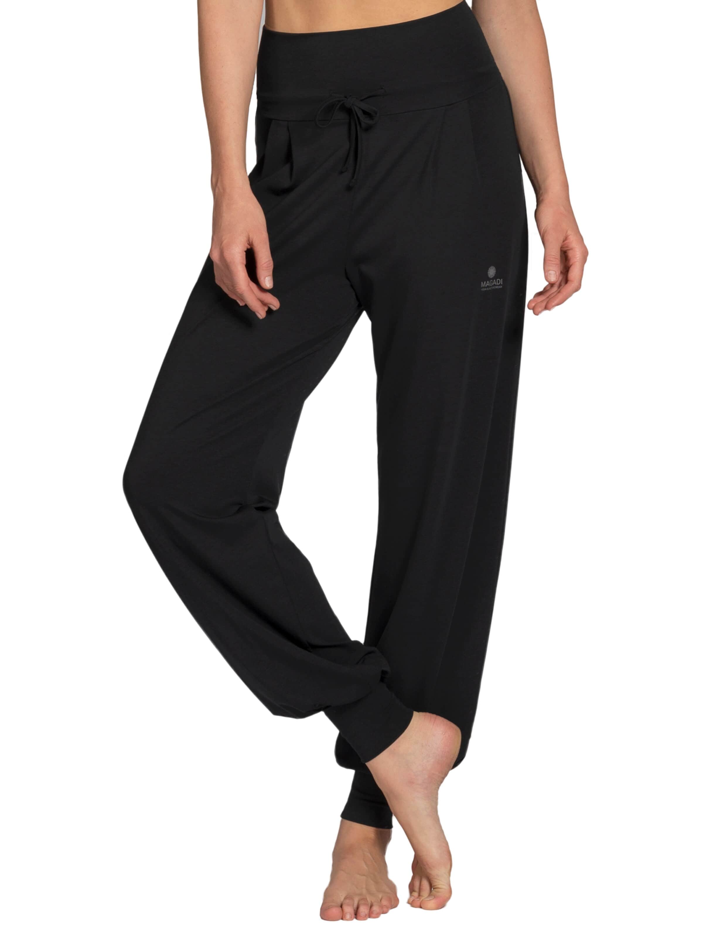 Magadi Loosefit Sporthose 'Florence'‌‌‌‌‌‌‌‌ in Schwarz: Vorderseite