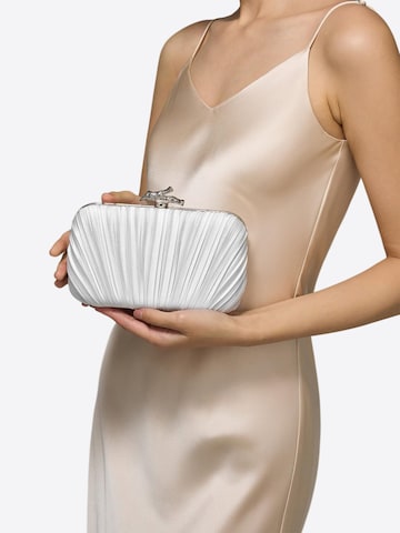 Magicshe Clutch in Silver: front