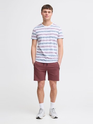 !Solid Regular Trousers 'Taras' in Red