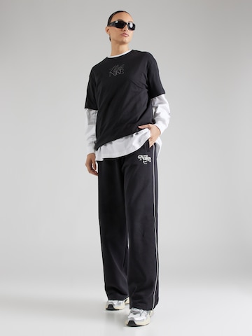 Loosefit Pantaloni di Nike Sportswear in nero