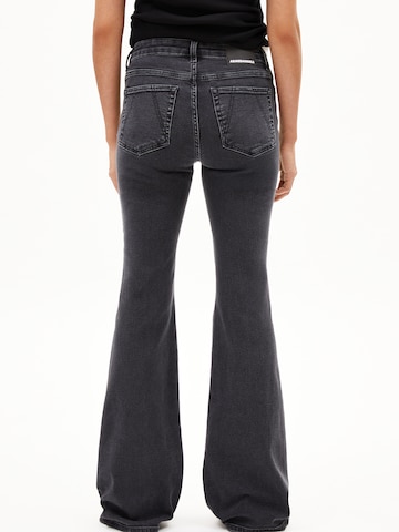Skinny Jean ARMEDANGELS en noir