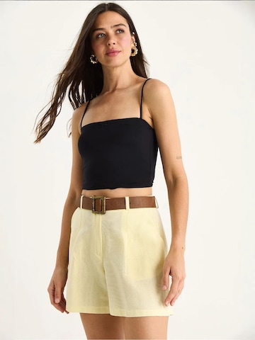 Regular Pantalon à pince Bianco Lucci en jaune