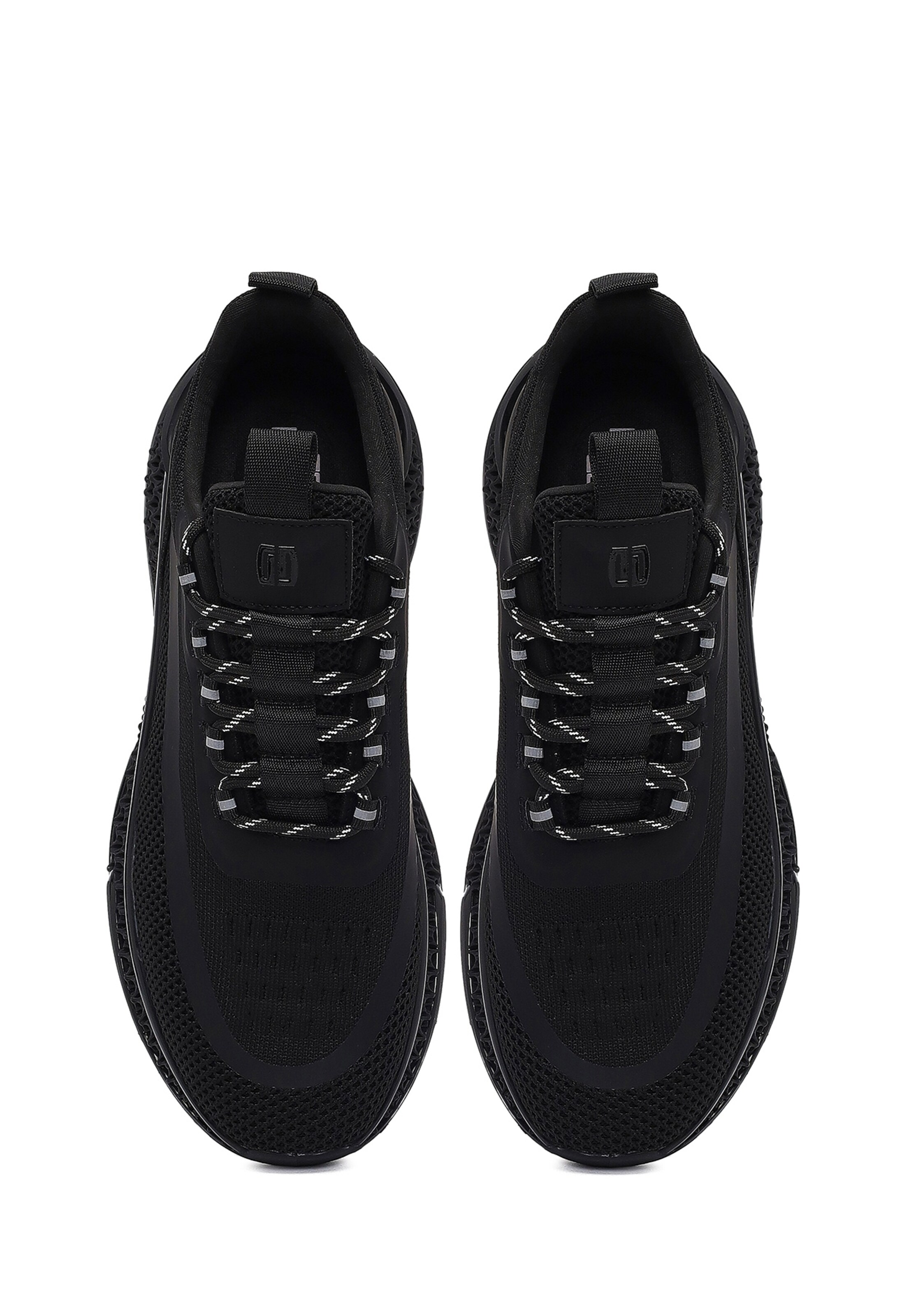 Sneaker bassa di Derimod in nero