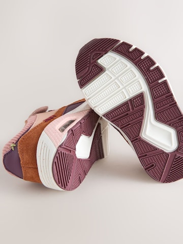 Baskets Next en rose