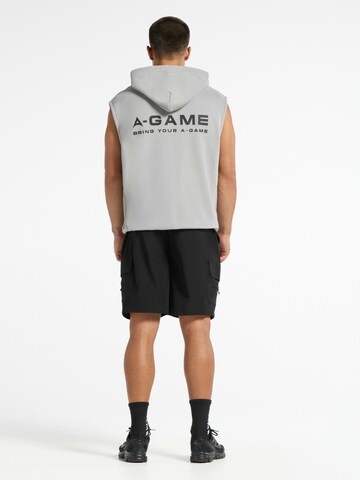 A-Game Спортен пуловер в сиво