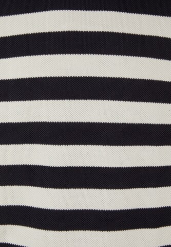 HECHTER PARIS Sweater in Black
