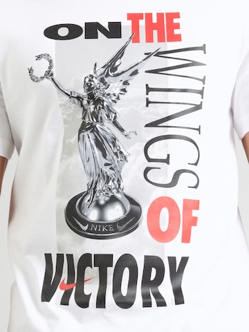 Nike Sportswear T-Shirt in Weiß