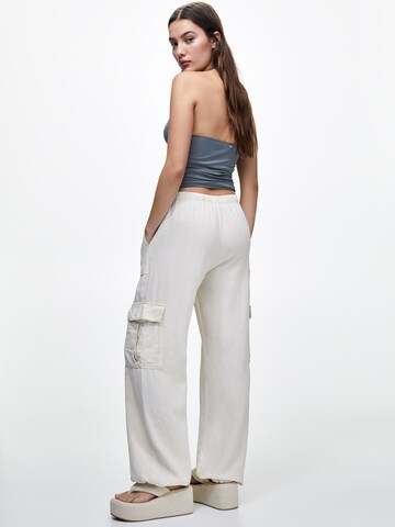 Pull&Bear Wide leg Cargo trousers in Beige