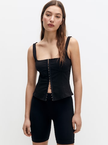 Pull&Bear Top in Schwarz: predná strana