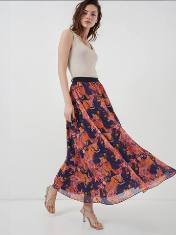 Bigdart Skirt in Orange
