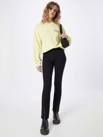 Missguided Sweatshirt in Yellow