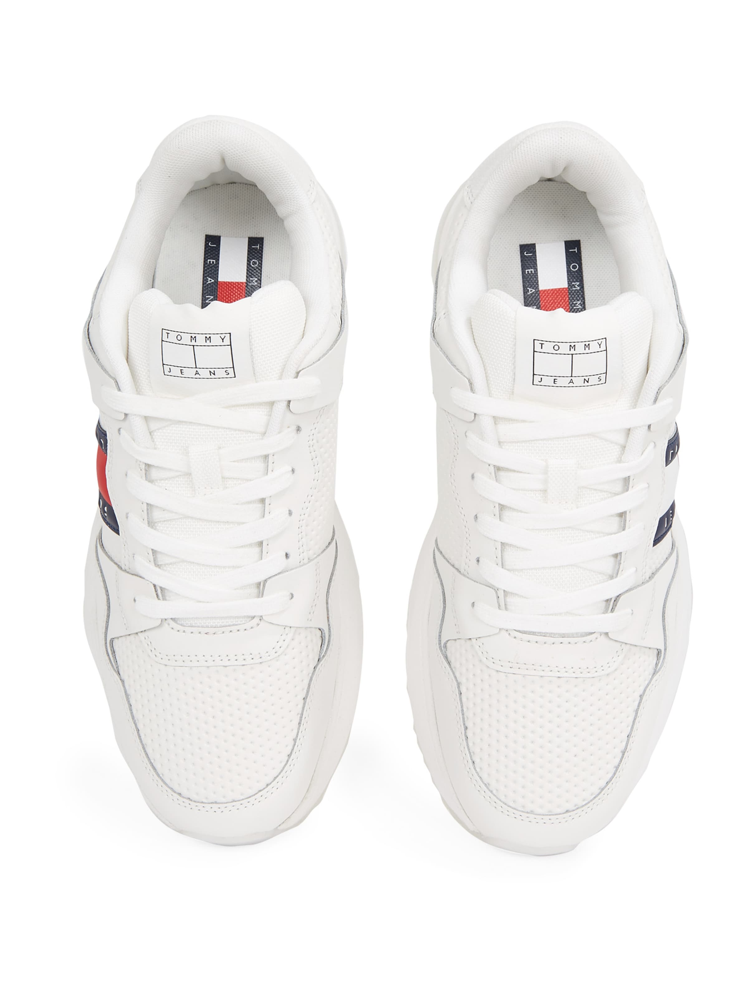 Tommy Jeans Rövid szárú sportcipők 'RETRO CASUAL RUNNER' - bézs: hátul