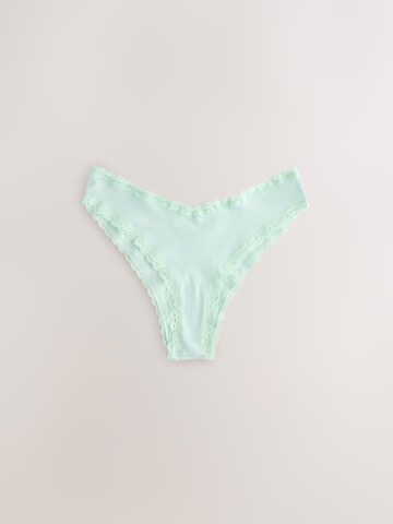 Next Slip in Blau