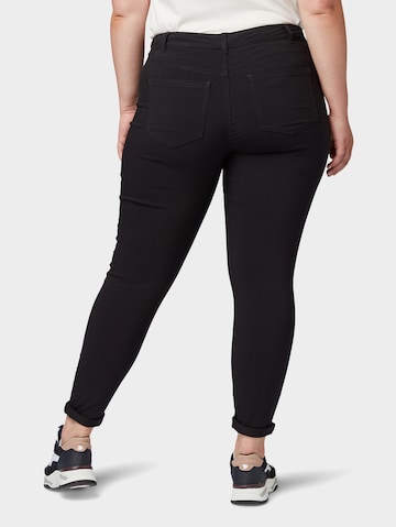 Tom Tailor Women + - Skinny Calças em preto