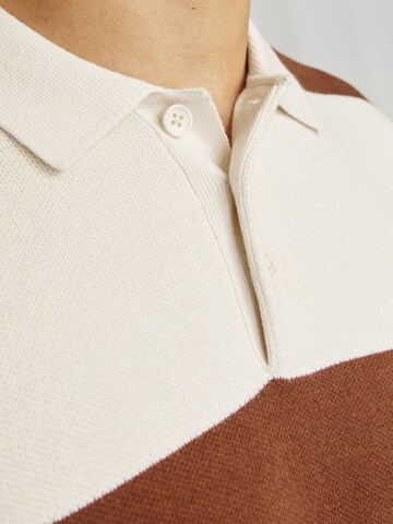 JACK & JONES Shirt in Bruin