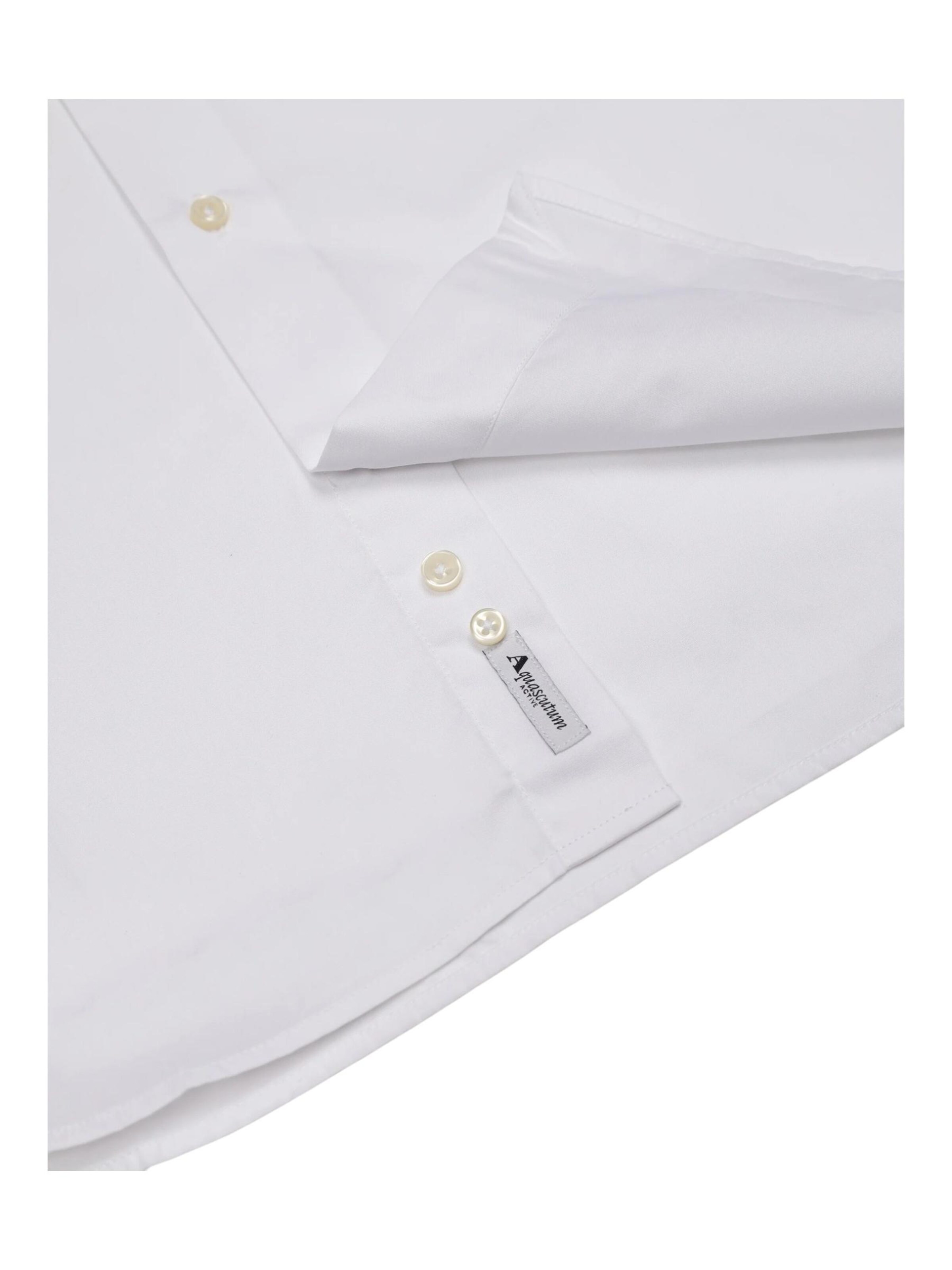 T-Shirt Aquascutum en blanc