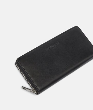 Liebeskind Berlin Wallet ' GIGI ' in Black