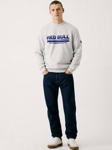 Red Bull Racing x Pepe Jeans Sweatshirt 'Dynamic Fade Crew' in Grau