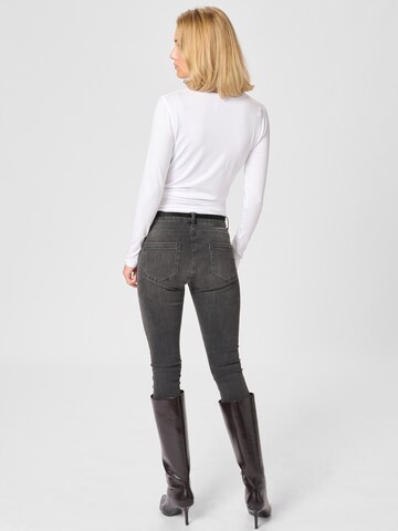 Maglietta di My Essential Wardrobe in bianco