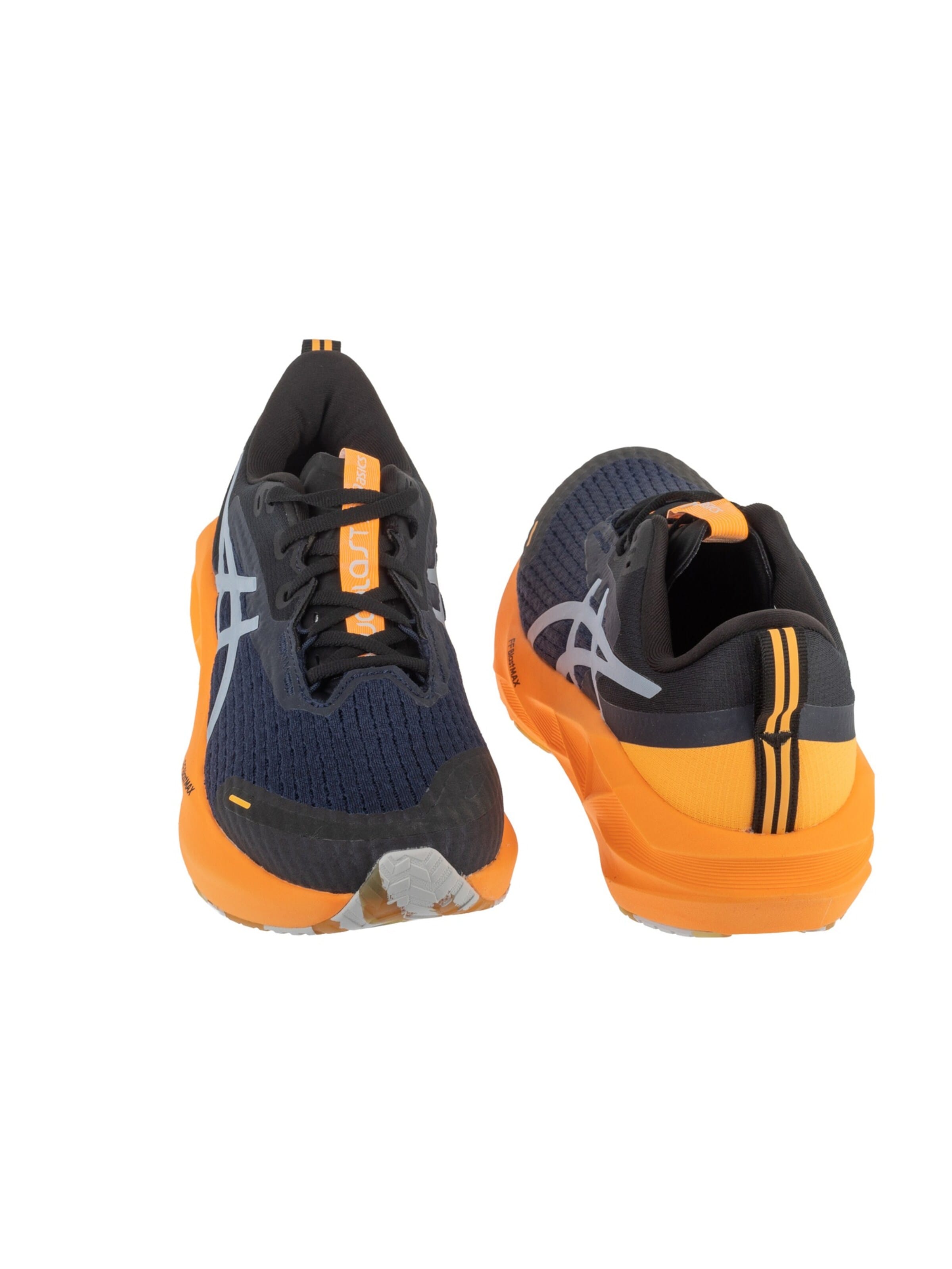 Chaussure de course 'Novablast 5 Lite-Show' ASICS en gris
