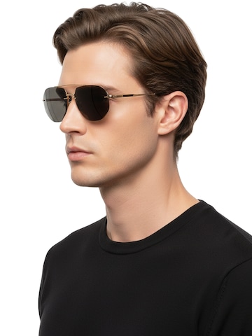 David Beckham Sunglasses in Gold