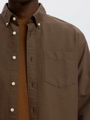 SELECTED Regular Fit Hemd 'Rick' in Braun