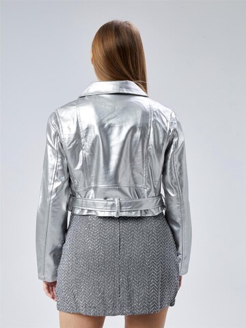 HOME STORE Between-Season Jacket in Silver