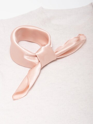 MayTree - Chal en rosa