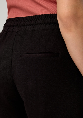 QS Normalny krój Spodnie w kolorze czarny