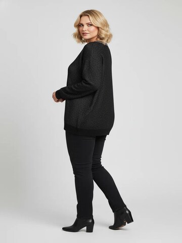 Shape Of You Trui in Zwart