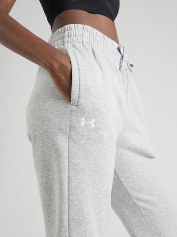 UNDER ARMOUR Tapered Sporthose 'Rival' in Grau