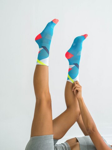 INCYLENCE Athletic Socks 'STRIKES' in Blue