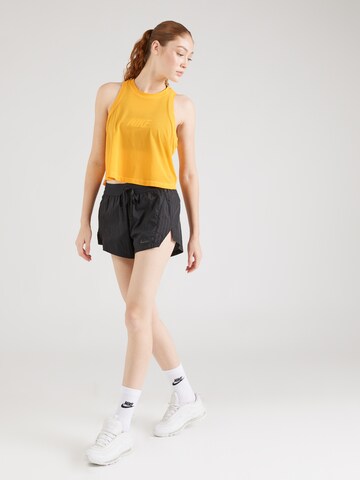 NIKE Αθλητικό τοπ 'ONE CLASSIC' σε κίτρινο
