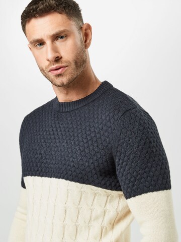 BURTON MENSWEAR LONDON Regular Fit Pullover in Beige