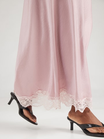 Jupe 'JUILA' Abercrombie & Fitch en rose