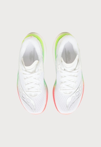 saucony Buty do biegania 'ENDORPHIN AZURA' w kolorze biały