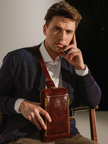 Time Resistance Belt bag 'Kim' in Brown