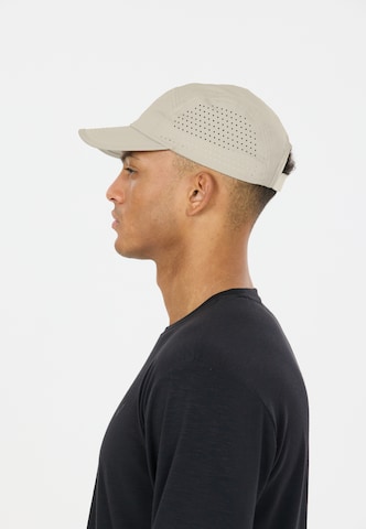 Virtus Kappe 'Gomez' in Beige