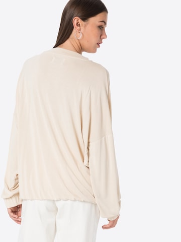 Karo Kauer - Camiseta 'Millie' en beige