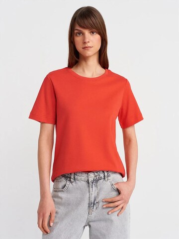Dilvin Shirt in Red: front