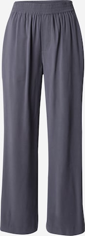 mbym Regular Pleated Pants 'Phillipa' in Grey: front