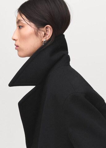 MANGO Between-Seasons Coat in Black