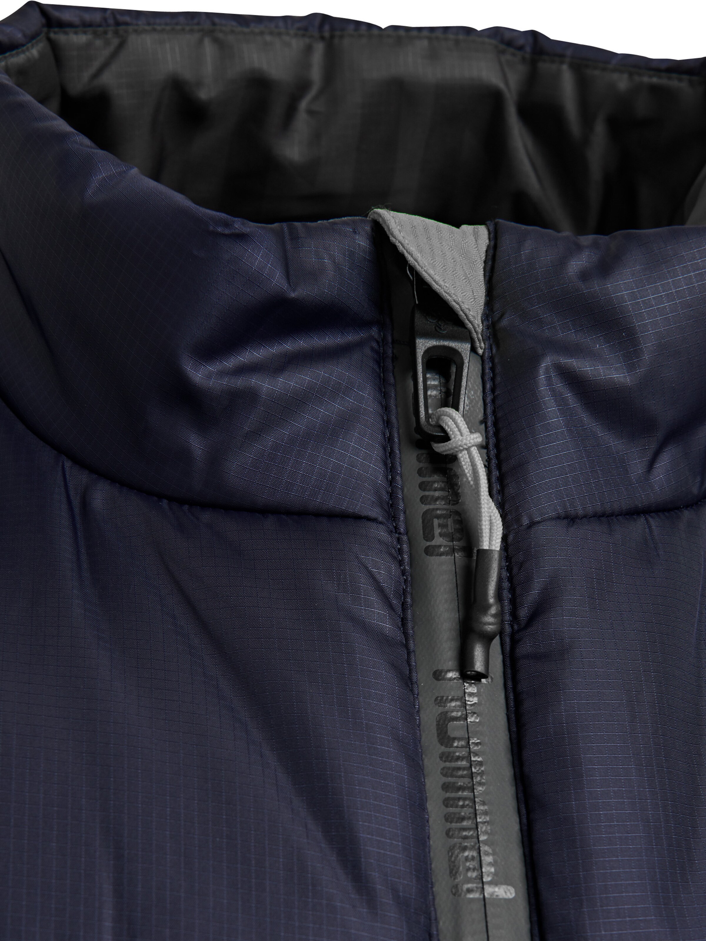 Hummel Sports vest in Blue