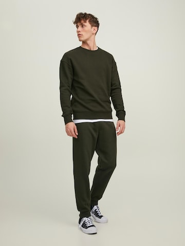 JACK & JONES Tapered Pants 'Gordon' in Green