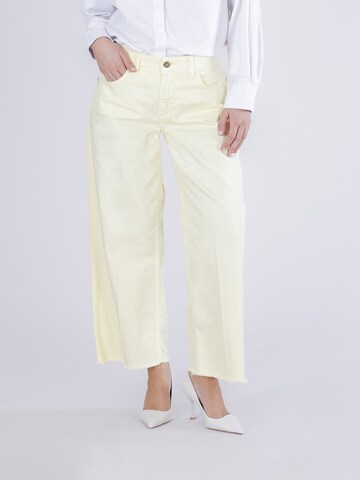 Wide leg Jeans di CAFè NOIR in giallo: frontale